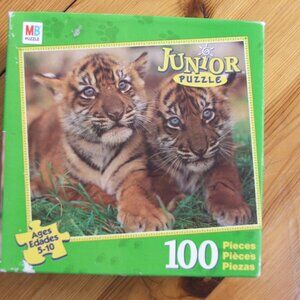 Hasbro Two Tiger Cubs 100 Piece Jigsaw Vintage COMPLETE (P38)